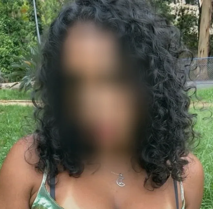 Linda, 24