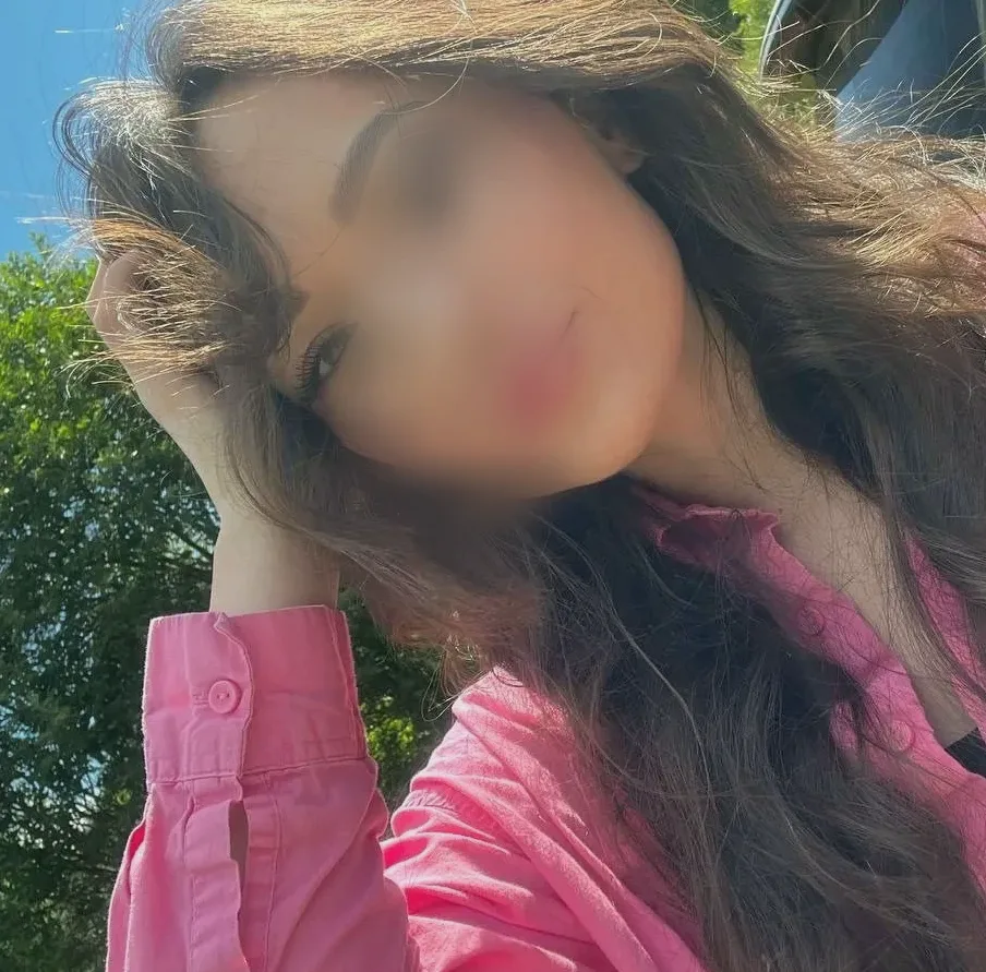 Maike, 25