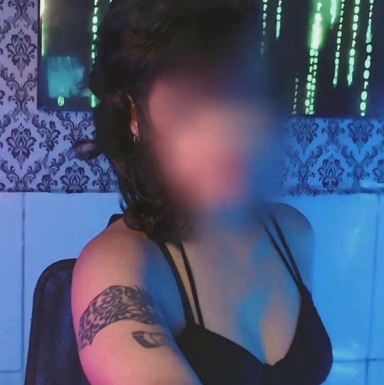 Merle, 23