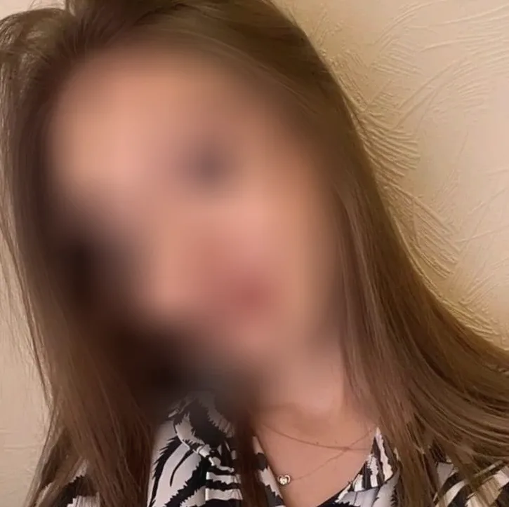 Paula, 22